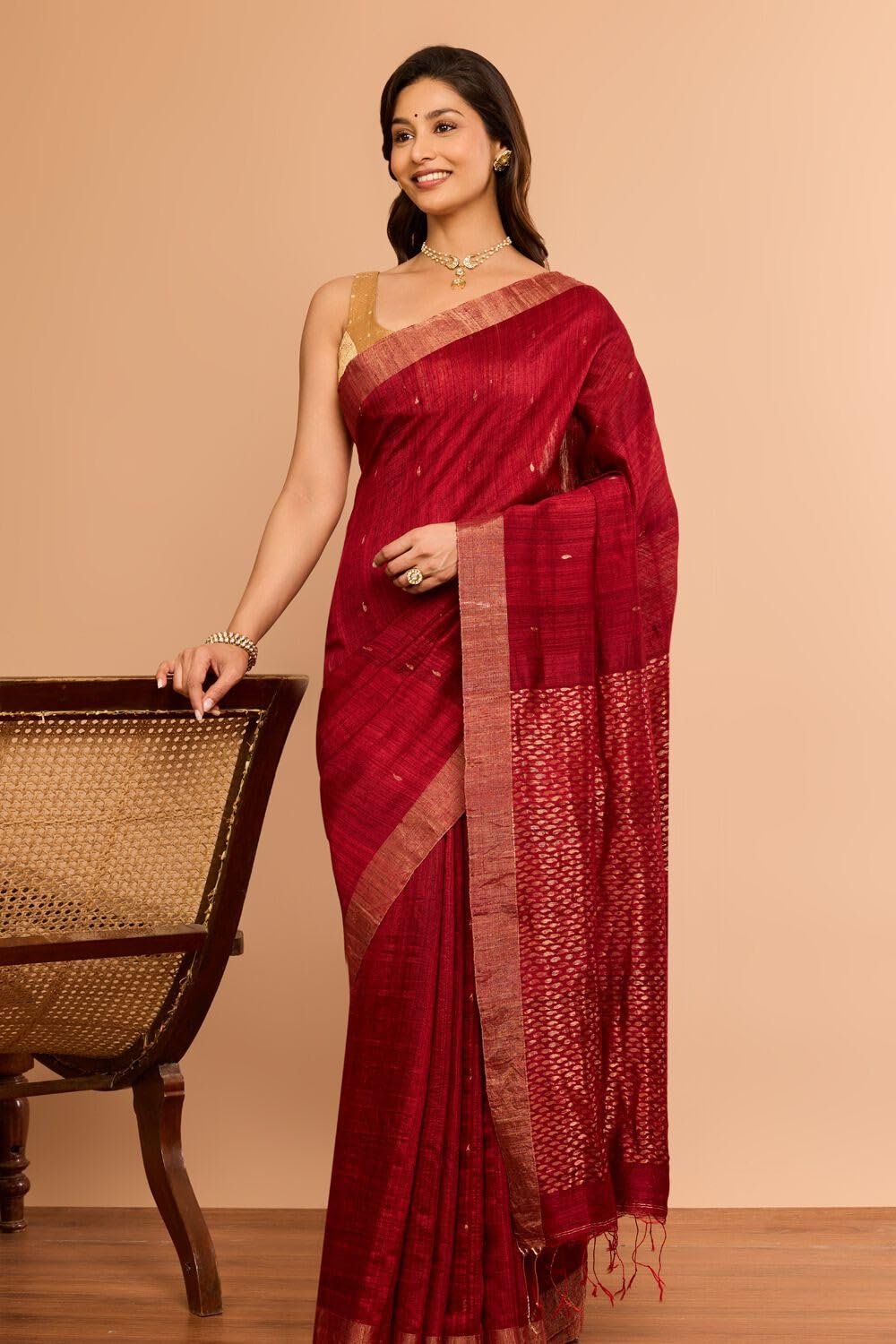 Women Dark Red Woven Pure Silk Vanya Bengal Saree with Unstitched Blouse Piece (SAPH01AC6405-Dark Red)