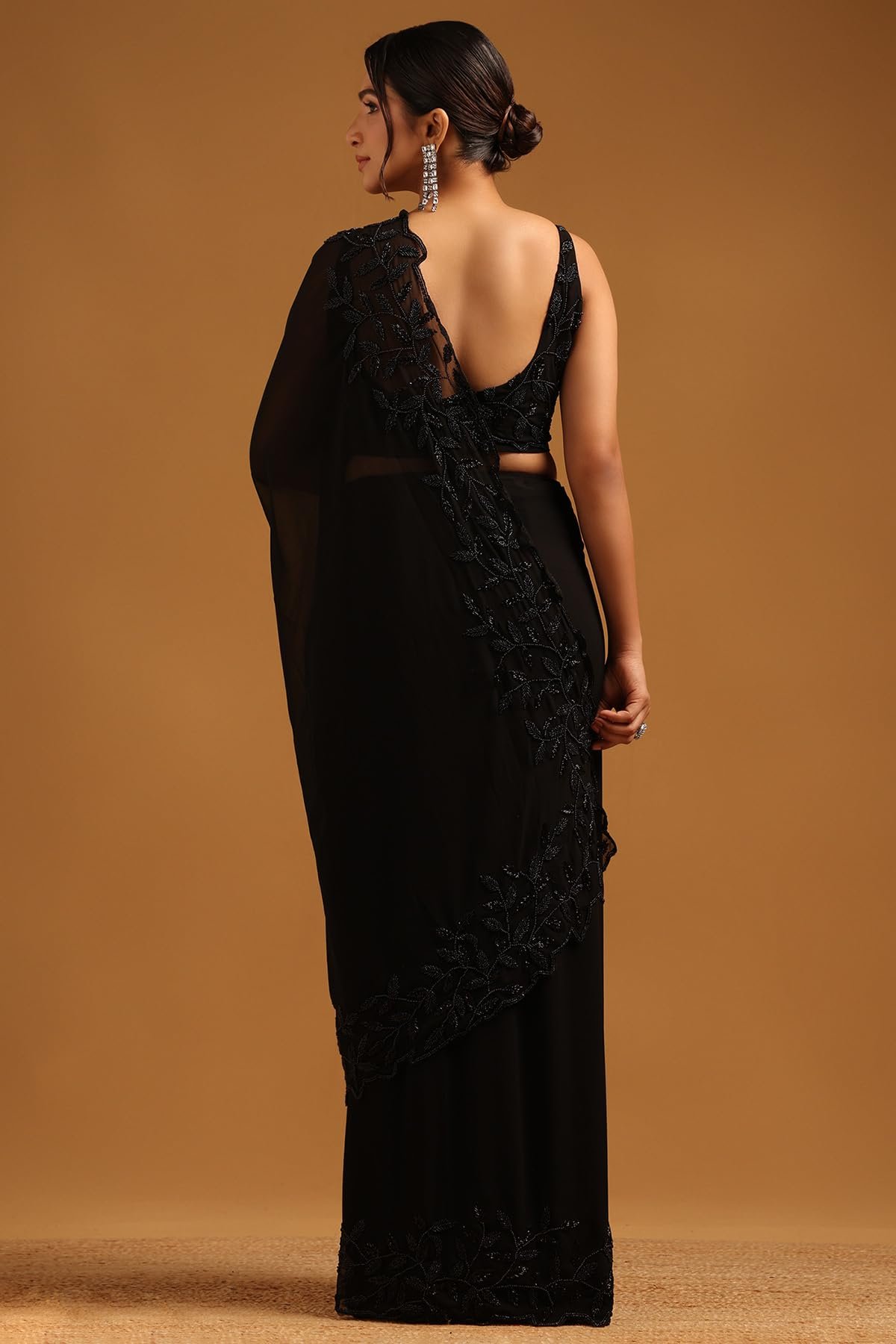 Womens Black Georgette Botanical Saree With Beads