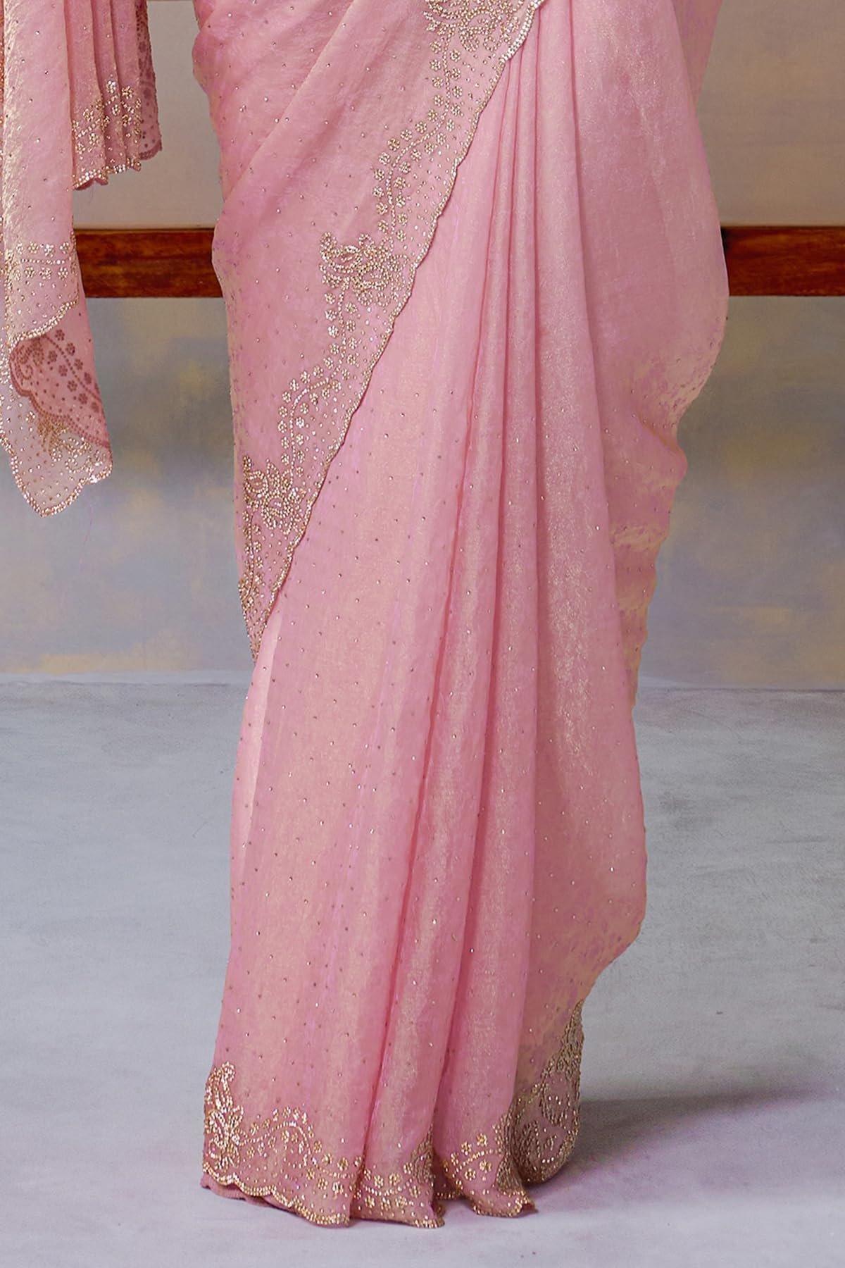 Womens Blush Pink Fendy Chiffon Embellished Saree With Stone Work